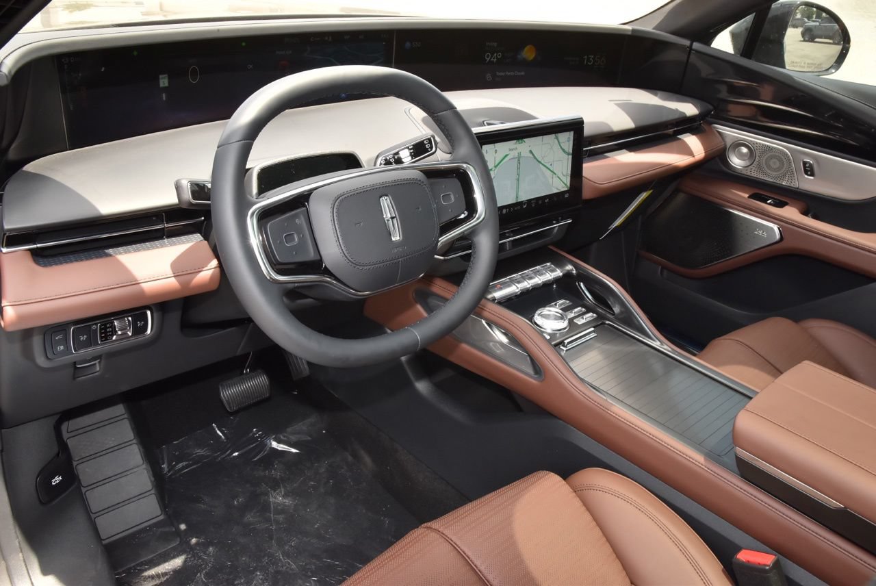 New 2026 Lincoln Nautilus Reserve AWD/4WD image 35