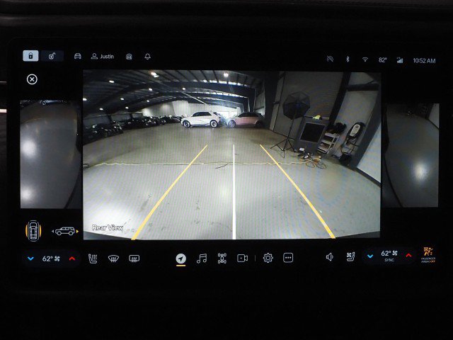 Used 2024 Rivian R1S AWD Adventure image 32