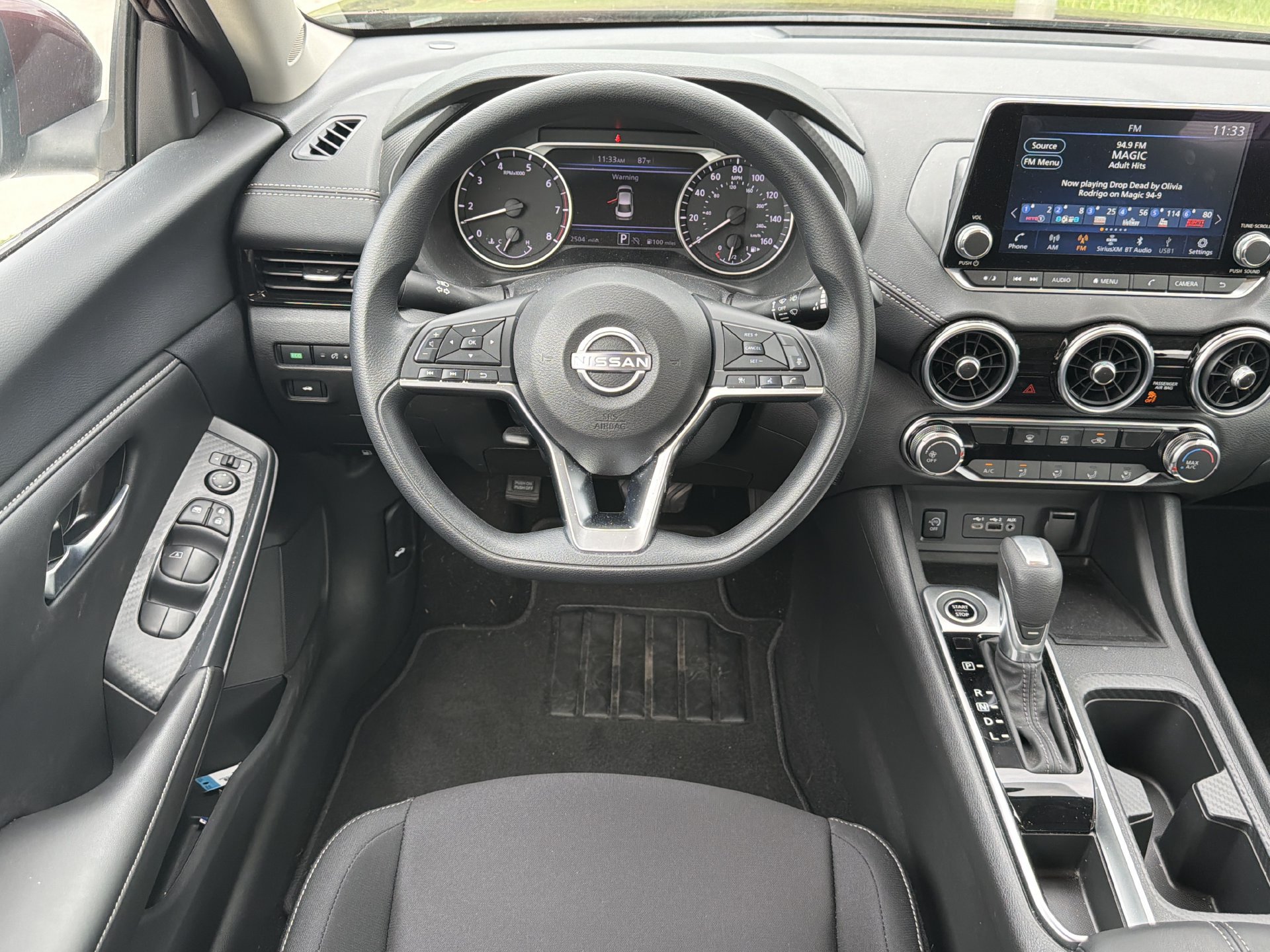 Used 2025 Nissan Sentra SV w/ Trunk Package FWD image 14