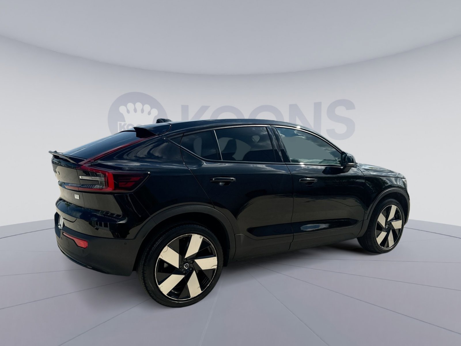 Certified 2023 Volvo C40 P8 Recharge Ultimate w/ Protection Package Premier AWD/4WD image 7
