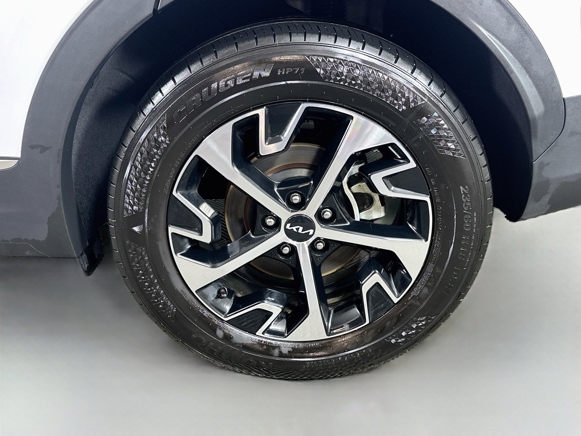 Used 2024 Kia Sportage EX AWD/4WD image 29