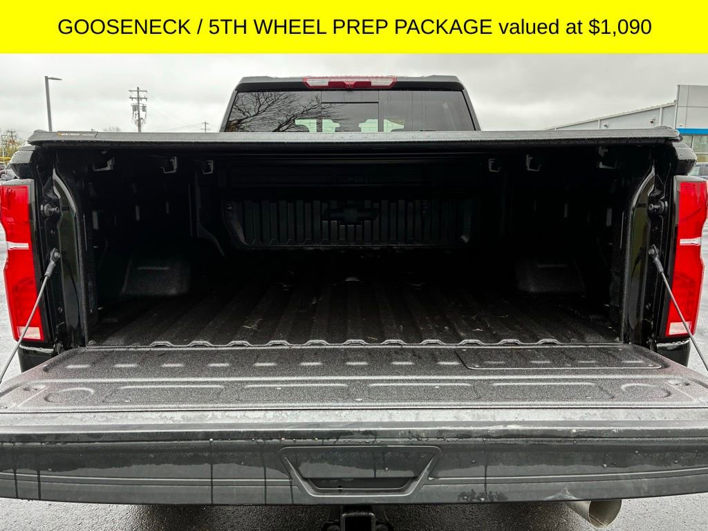 Used 2026 Chevrolet Silverado 3500 LTZ w/ Trail Boss Package AWD/4WD image 7