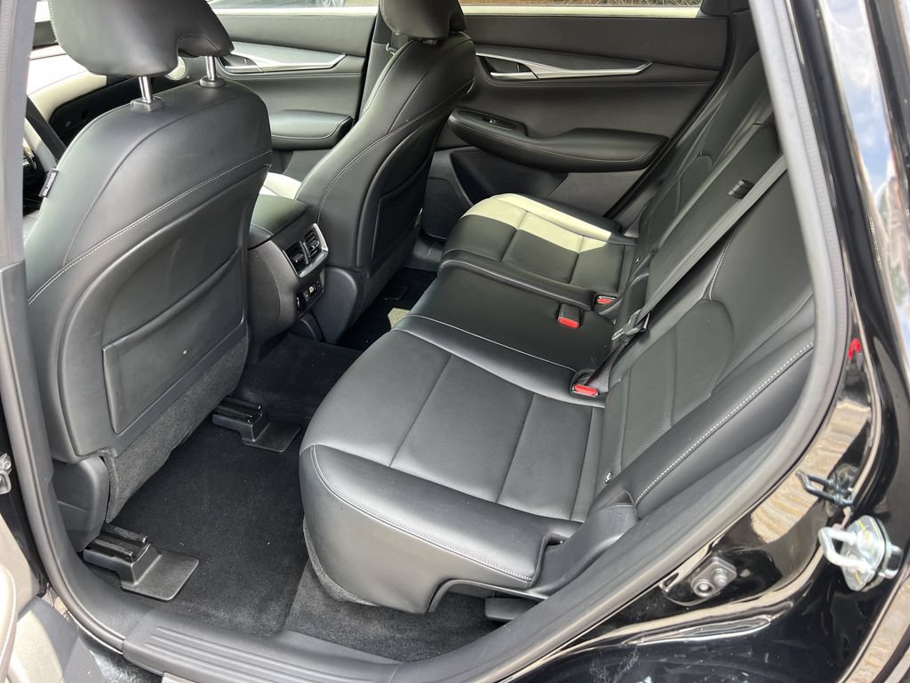 Used 2022 INFINITI QX55 Sensory w/ Lighting Package AWD/4WD image 17