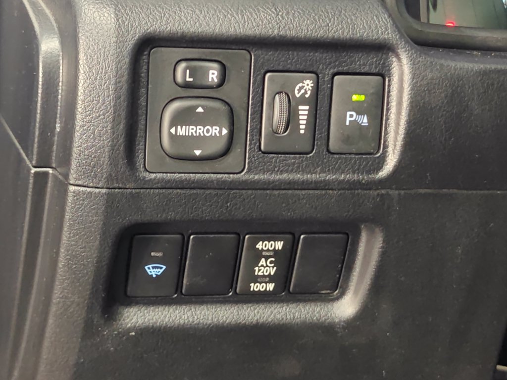 Used 2018 Toyota 4Runner Limited AWD/4WD image 44