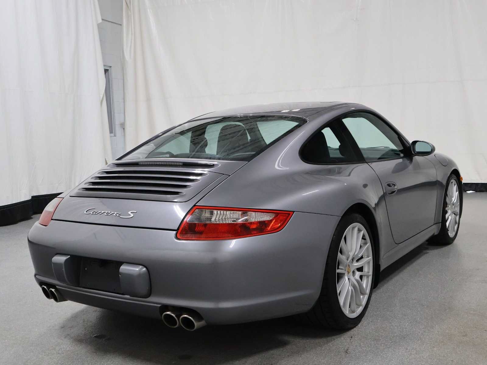 Used 2005 Porsche 911 Carrera S RWD image 9