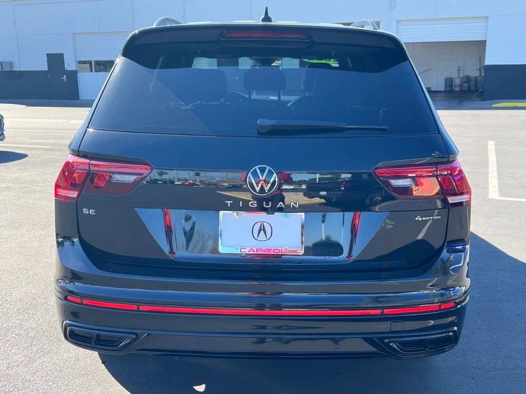 Used 2022 Volkswagen Tiguan SE R-Line AWD/4WD image 10