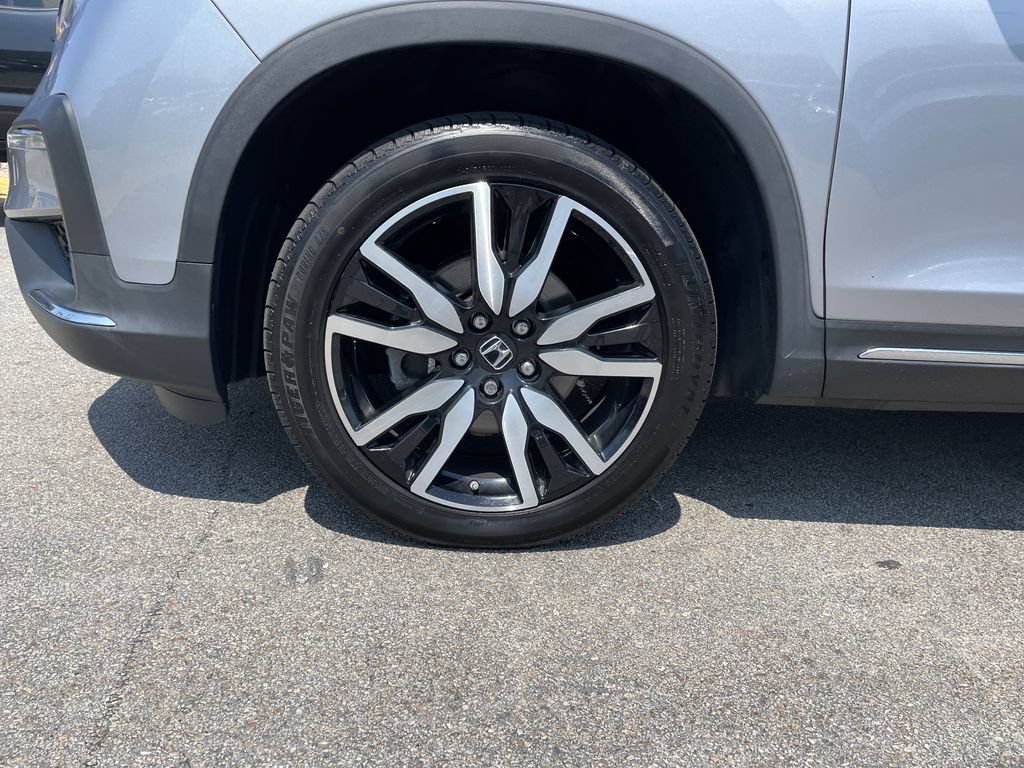 Used 2021 Honda Pilot Touring image 10