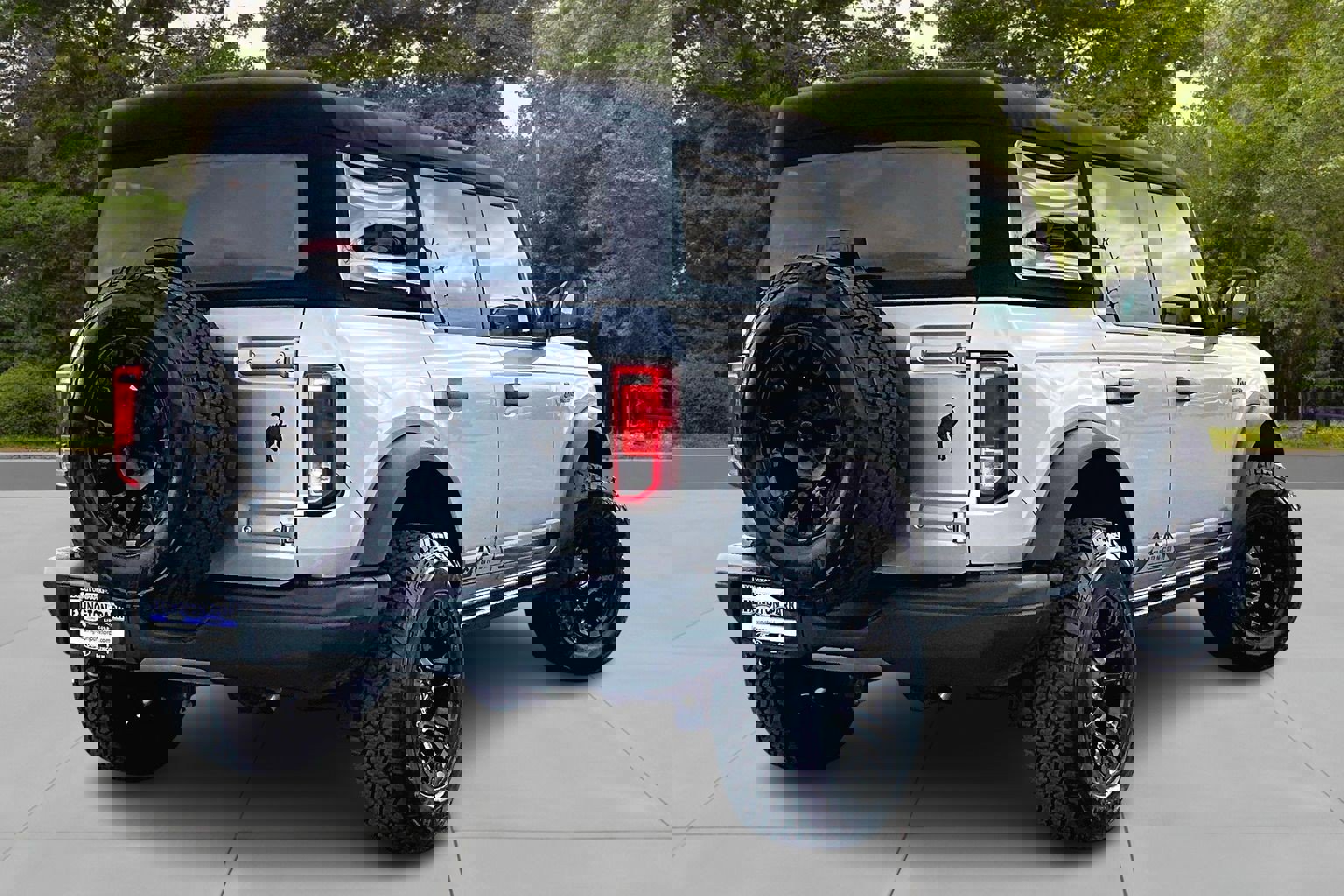 Certified 2022 Ford Bronco Black Diamond image 5