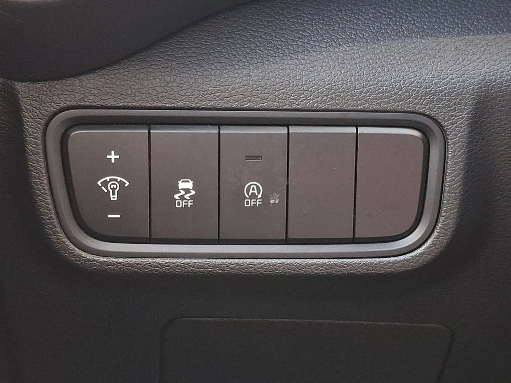 Used 2023 Kia Soul LX FWD image 22