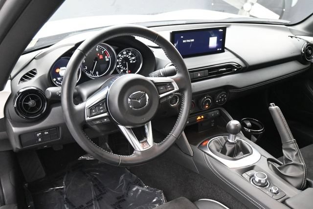 Certified 2025 MAZDA MX-5 Miata RF Club RWD image 7