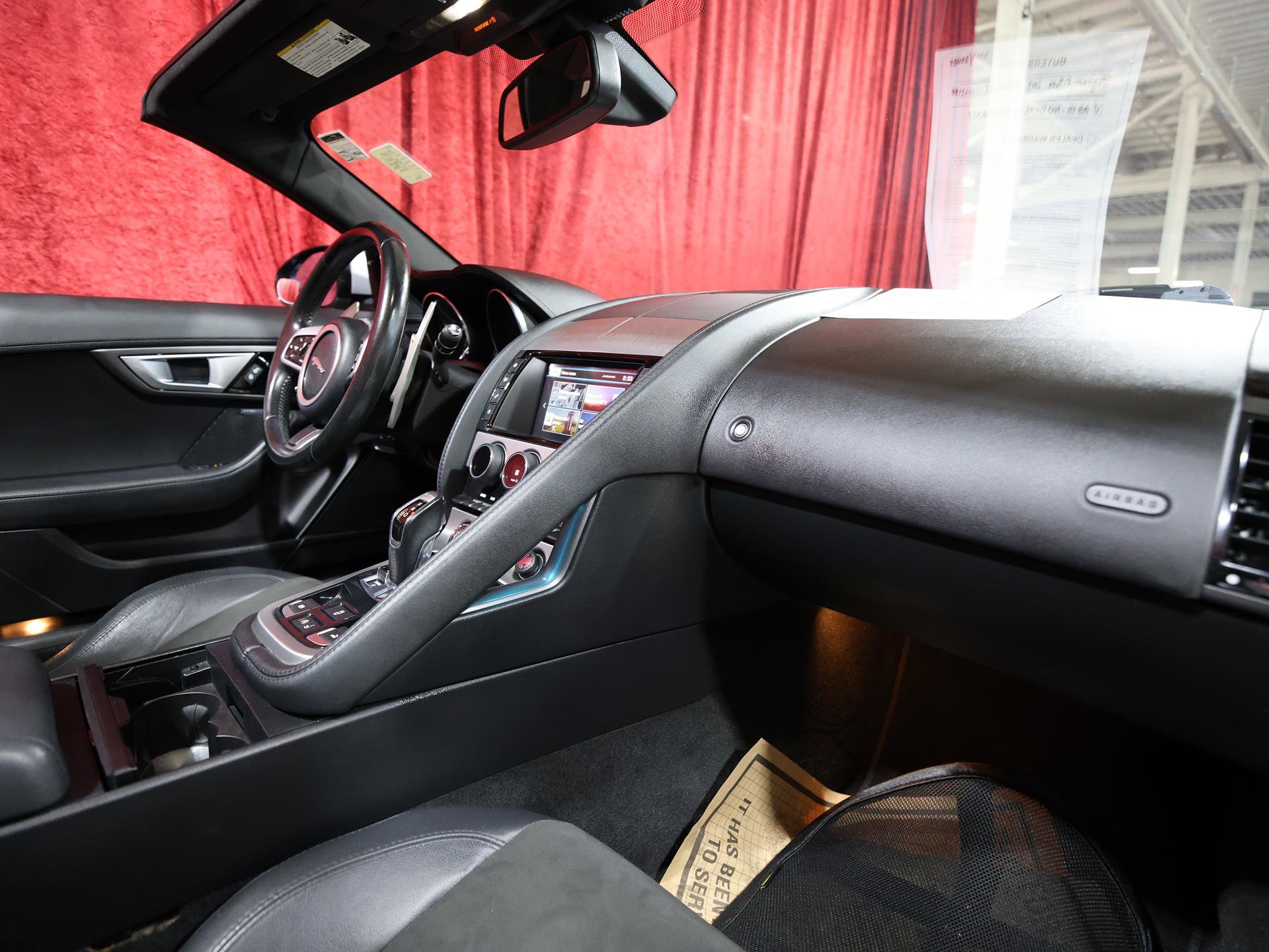 Used 2017 Jaguar F-TYPE Convertible RWD image 24