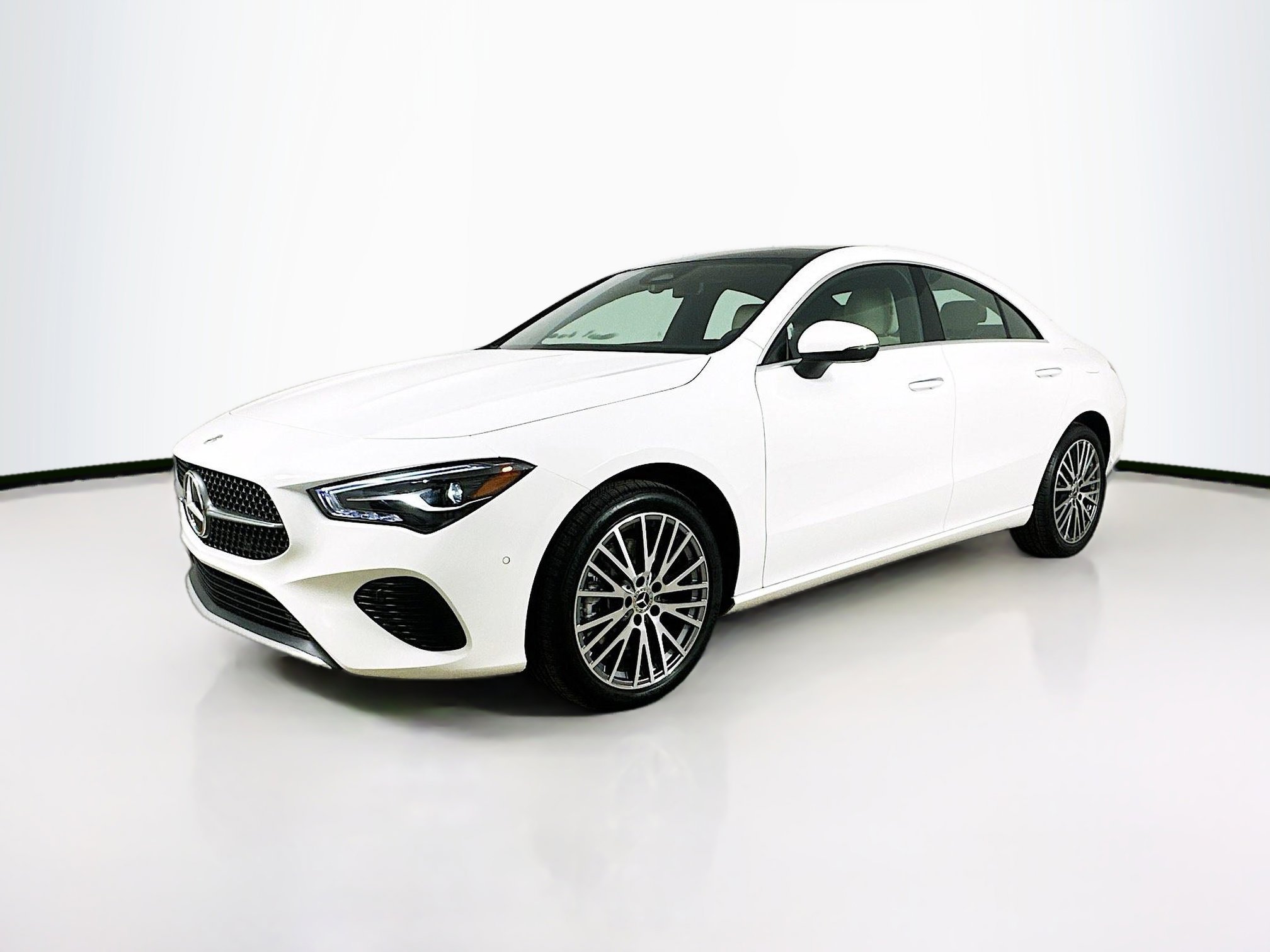 Certified 2025 Mercedes-Benz CLA 250 4MATIC image 3