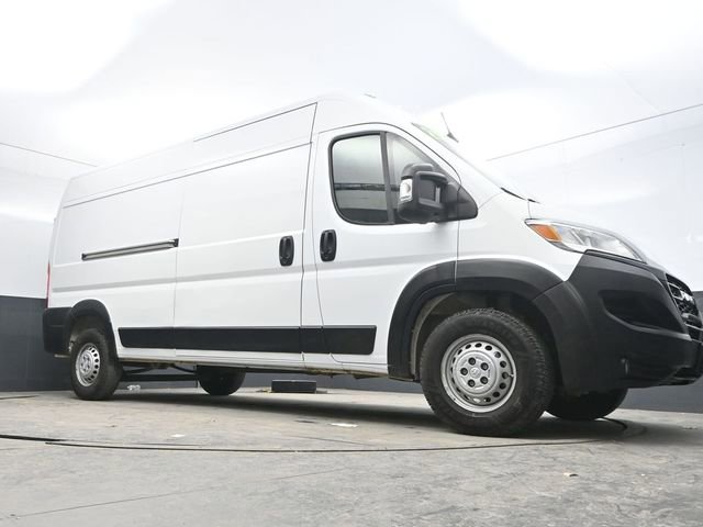 Used 2025 RAM ProMaster 2500 w/ Convenience Group image 29