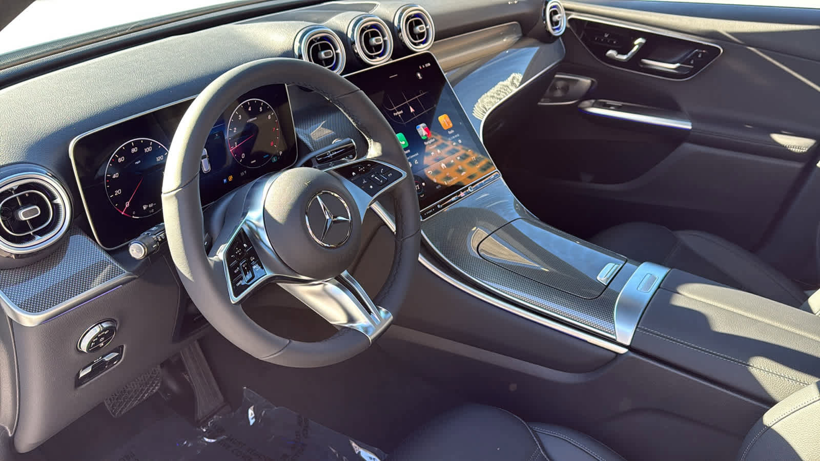 New 2026 Mercedes-Benz GLC 300 4MATIC image 28