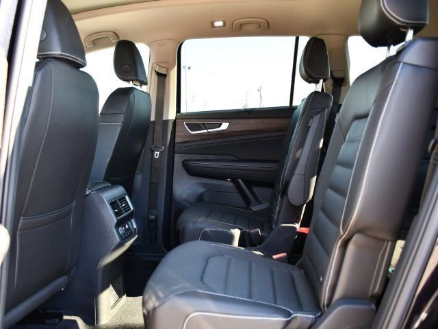 New 2026 Volkswagen Atlas SEL AWD/4WD image 16