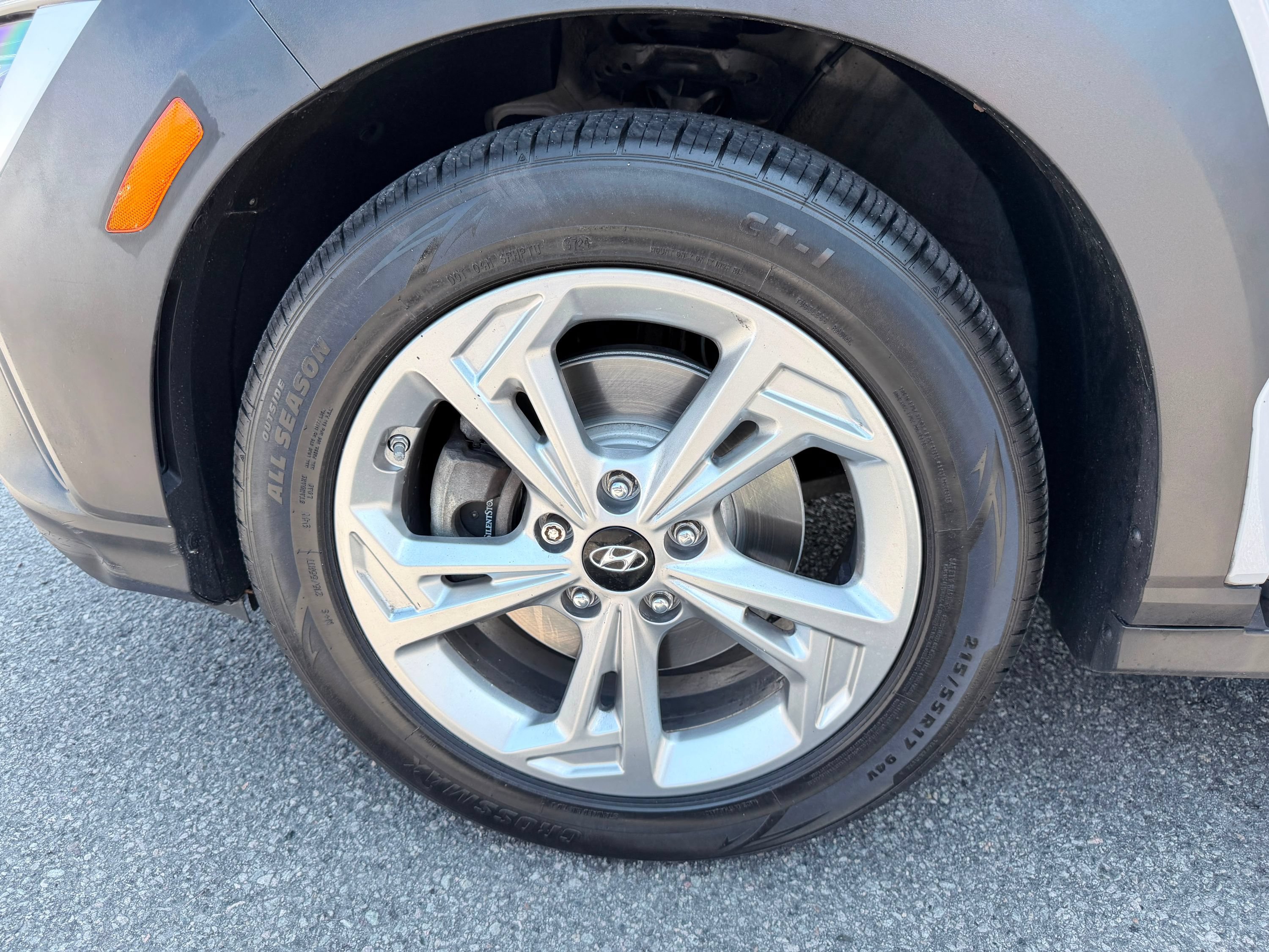 Used 2022 Hyundai Kona SEL AWD/4WD image 35