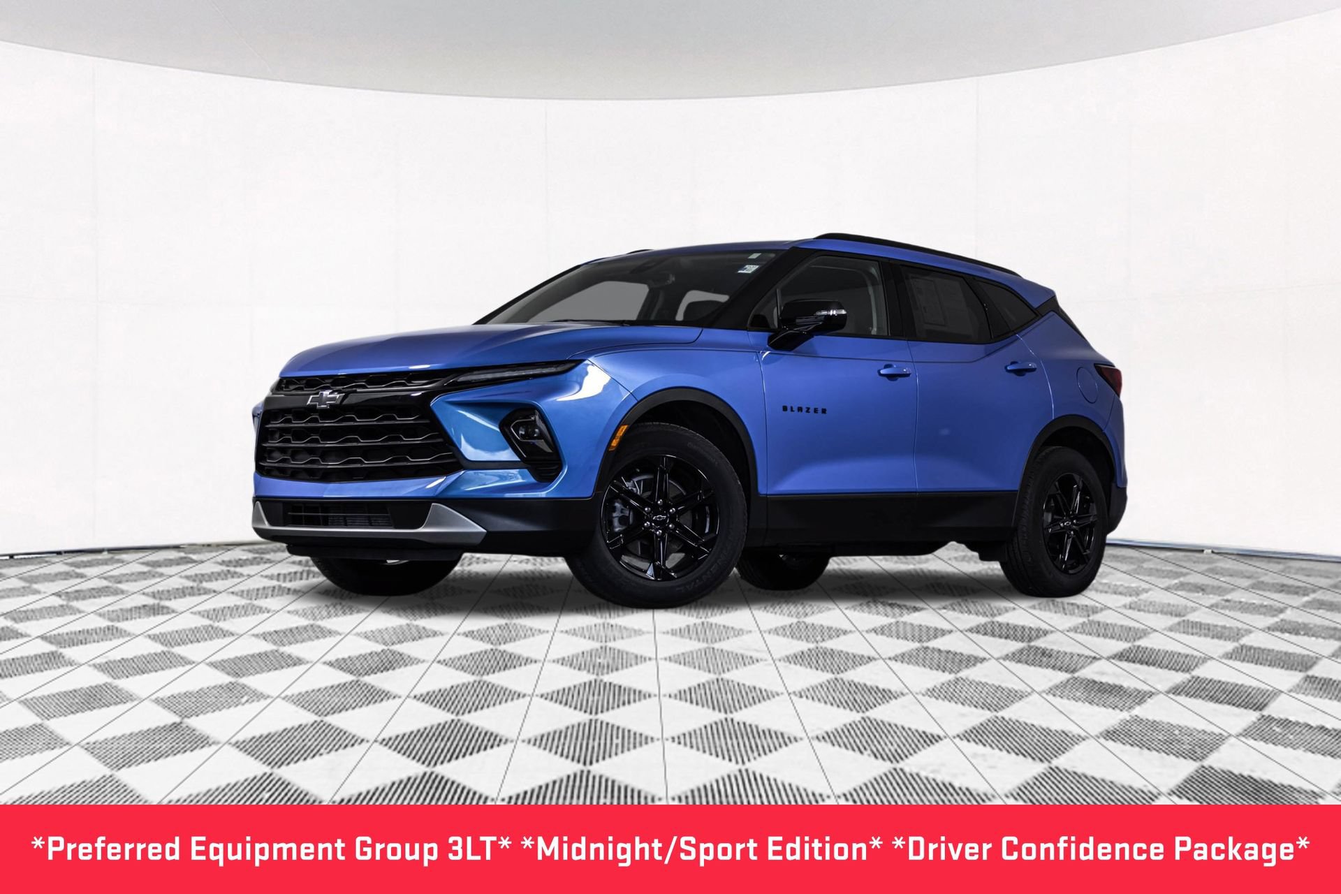 Certified 2024 Chevrolet Blazer LT w/ Midnight/Sport Edition FWD image 2