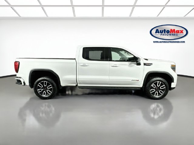 Used 2022 GMC Sierra 1500 AT4 w/ Sierra Safety Plus Package AWD/4WD image 10