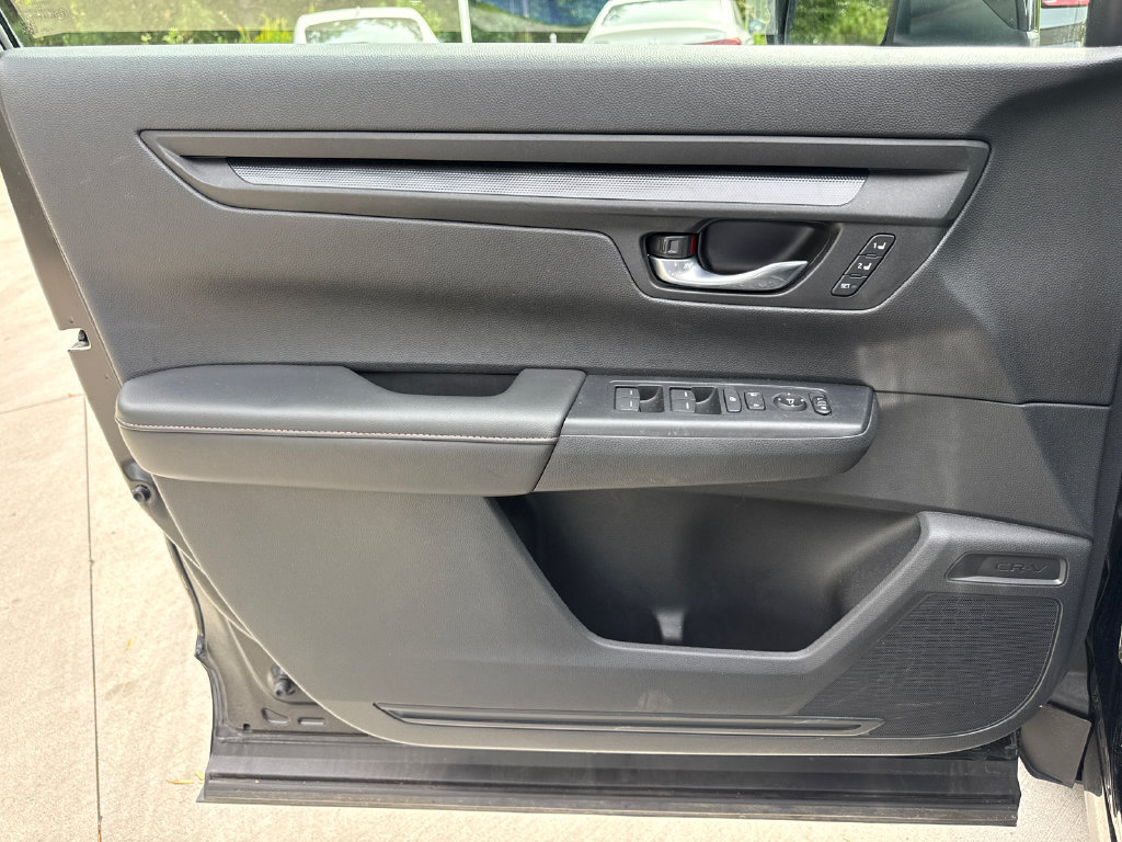 Certified 2025 Honda CR-V Sport-L image 14