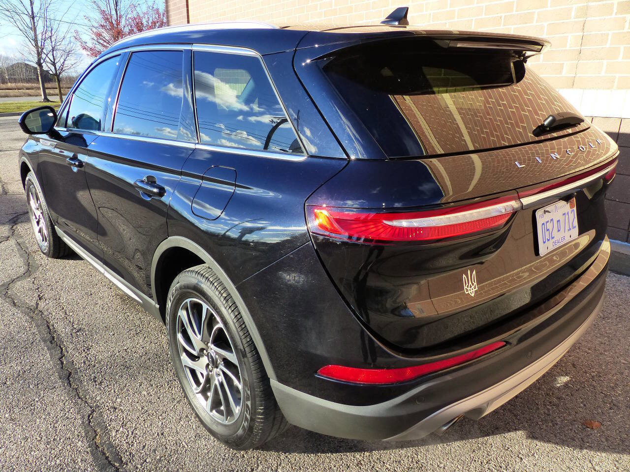 Used 2020 Lincoln Corsair Standard 4dr SUV image 7