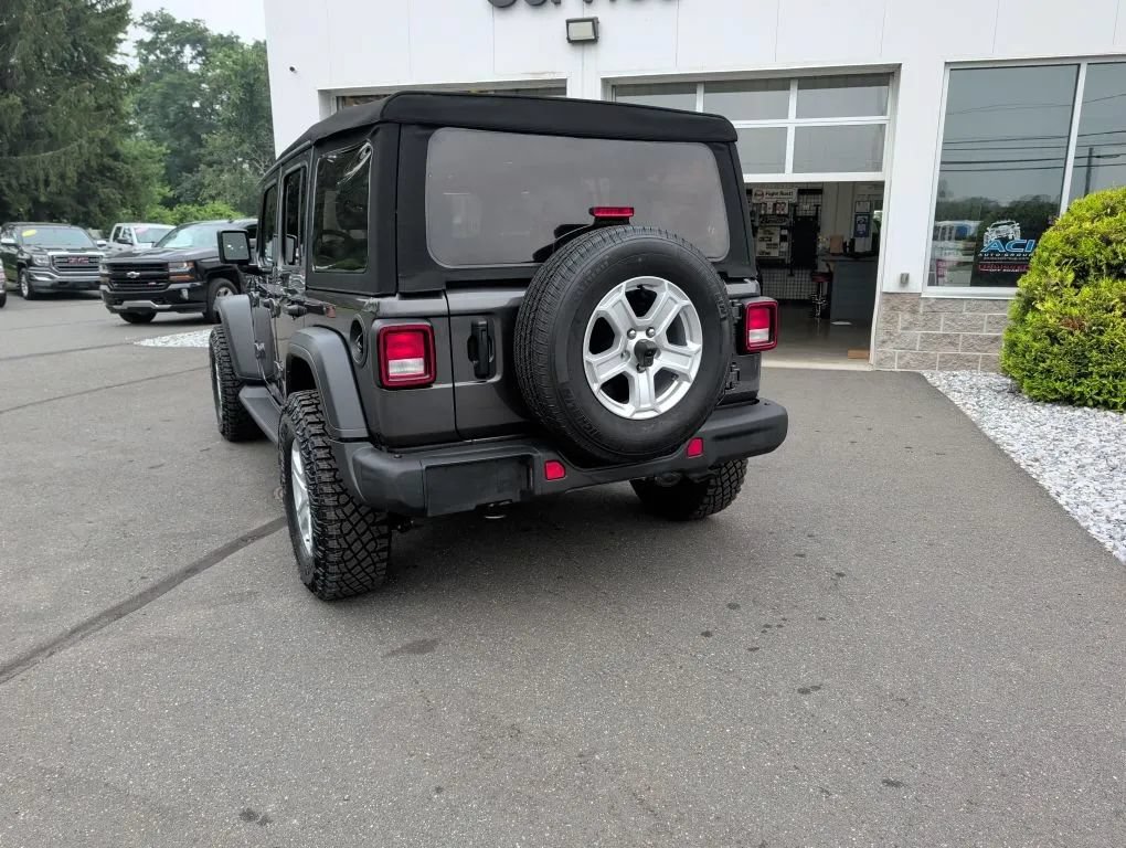 Used 2022 Jeep Wrangler Unlimited Sport AWD/4WD image 31