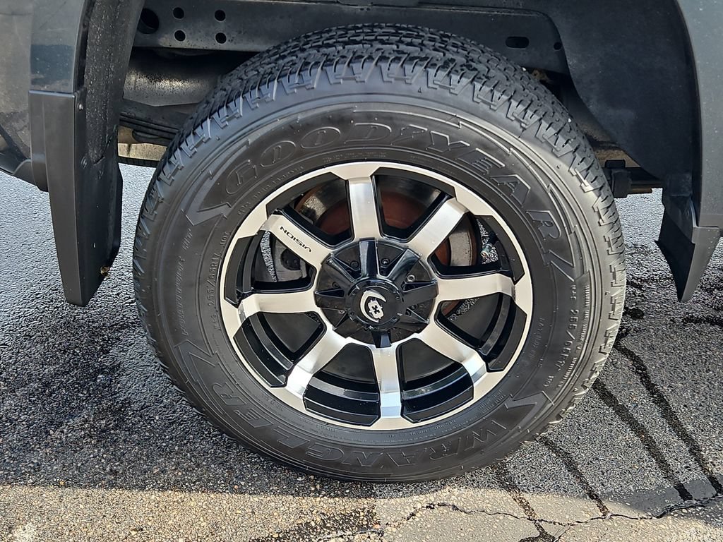 Used 2018 Chevrolet Colorado Z71 AWD/4WD image 7
