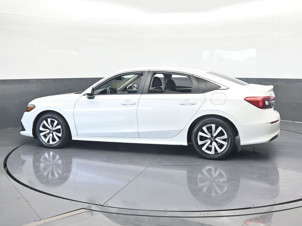 Used 2022 Honda Civic LX image 3