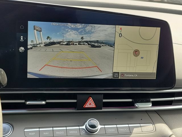 Certified 2024 Hyundai Elantra SEL FWD image 12