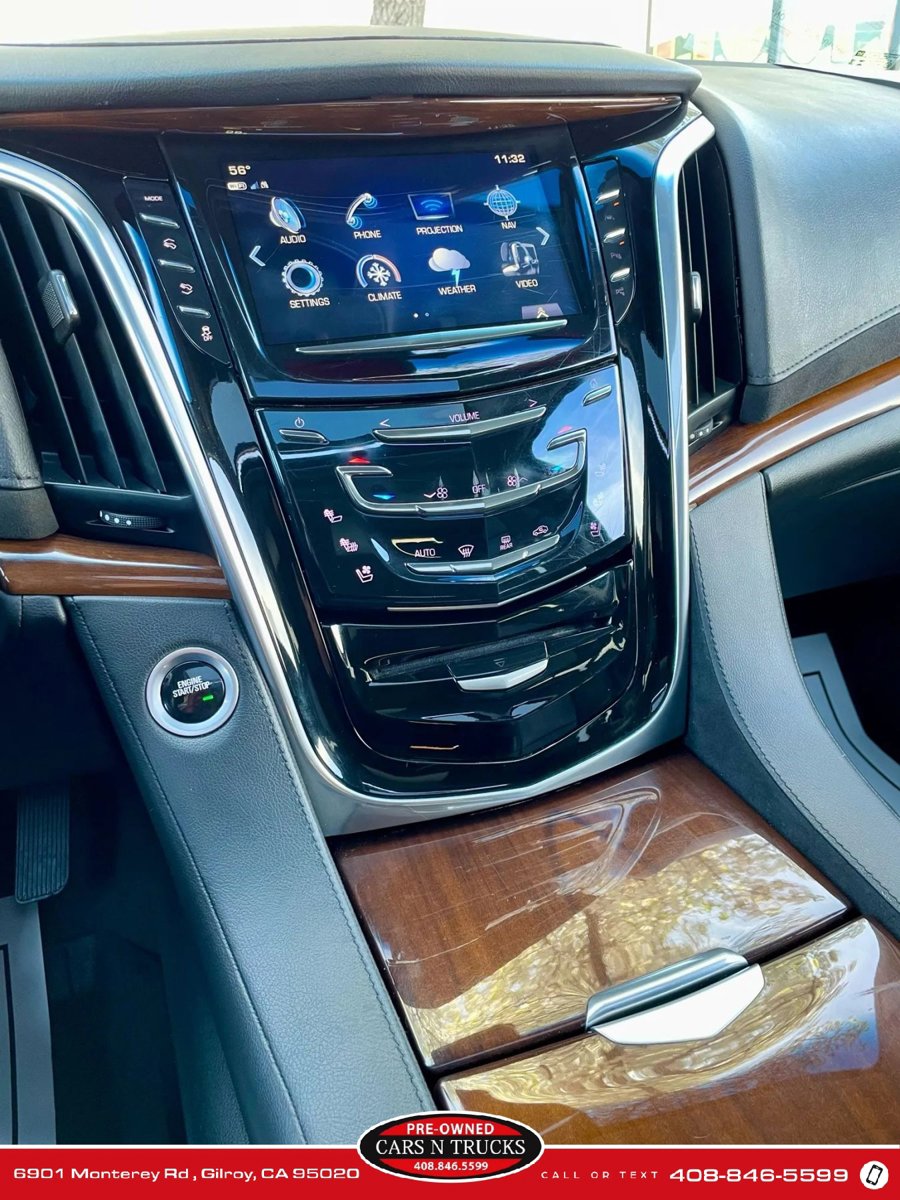 Used 2019 Cadillac Escalade ESV Premium Luxury image 20