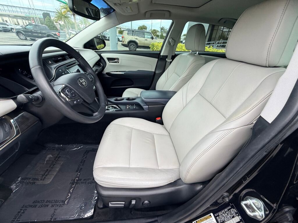 Used 2015 Toyota Avalon XLE Touring image 5