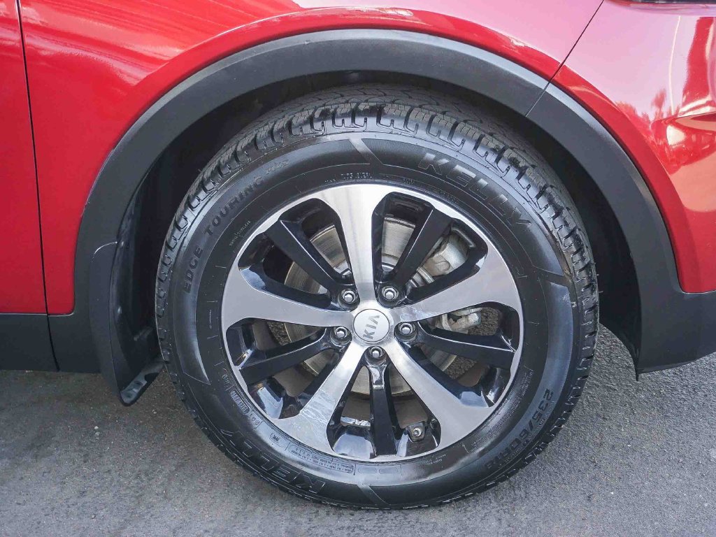 Used 2017 Kia Sorento EX FWD image 10