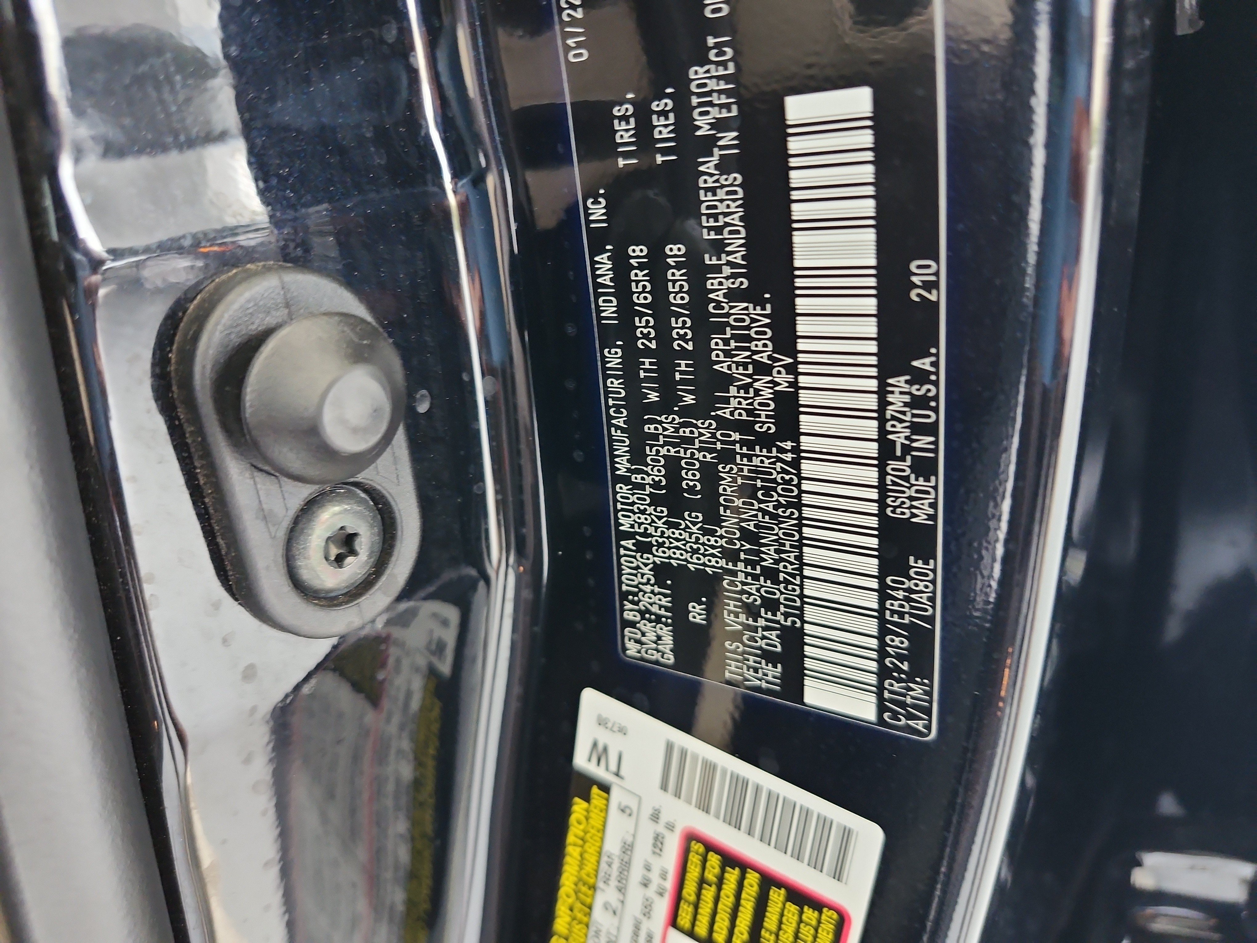 Used 2022 Toyota Highlander XLE FWD image 23