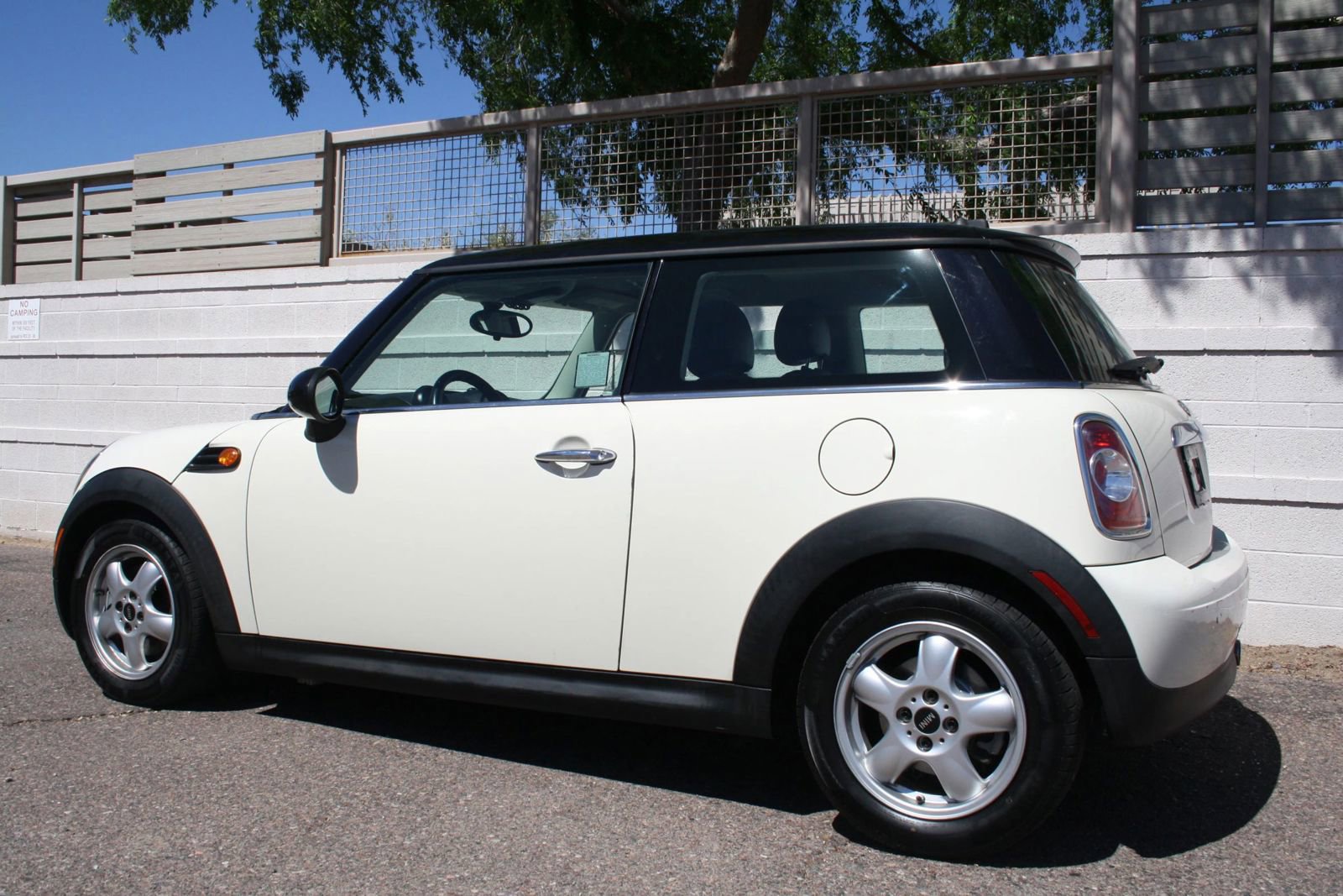 Used 2011 MINI Cooper Hardtop image 18
