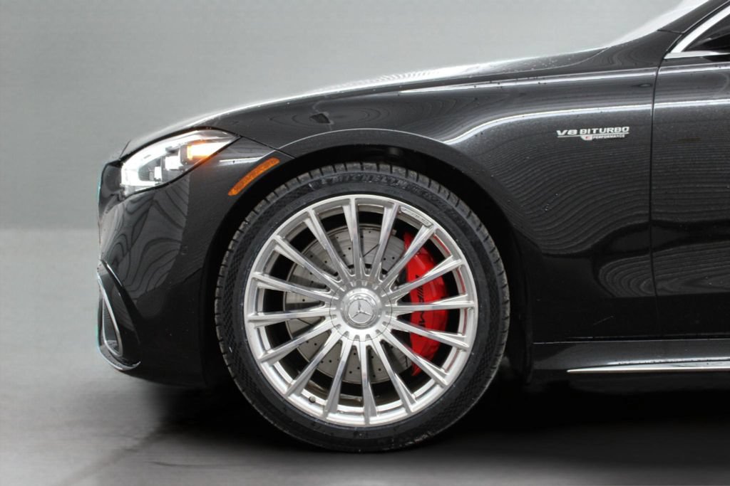 Used 2024 Mercedes-Benz S 63 AMG S image 6