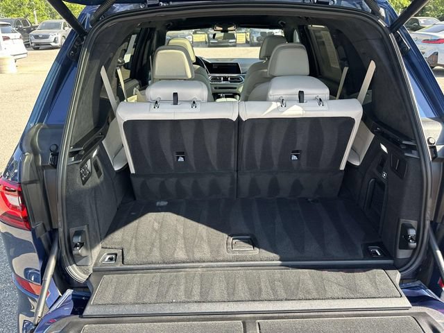 Used 2021 BMW X7 M50i AWD/4WD image 16