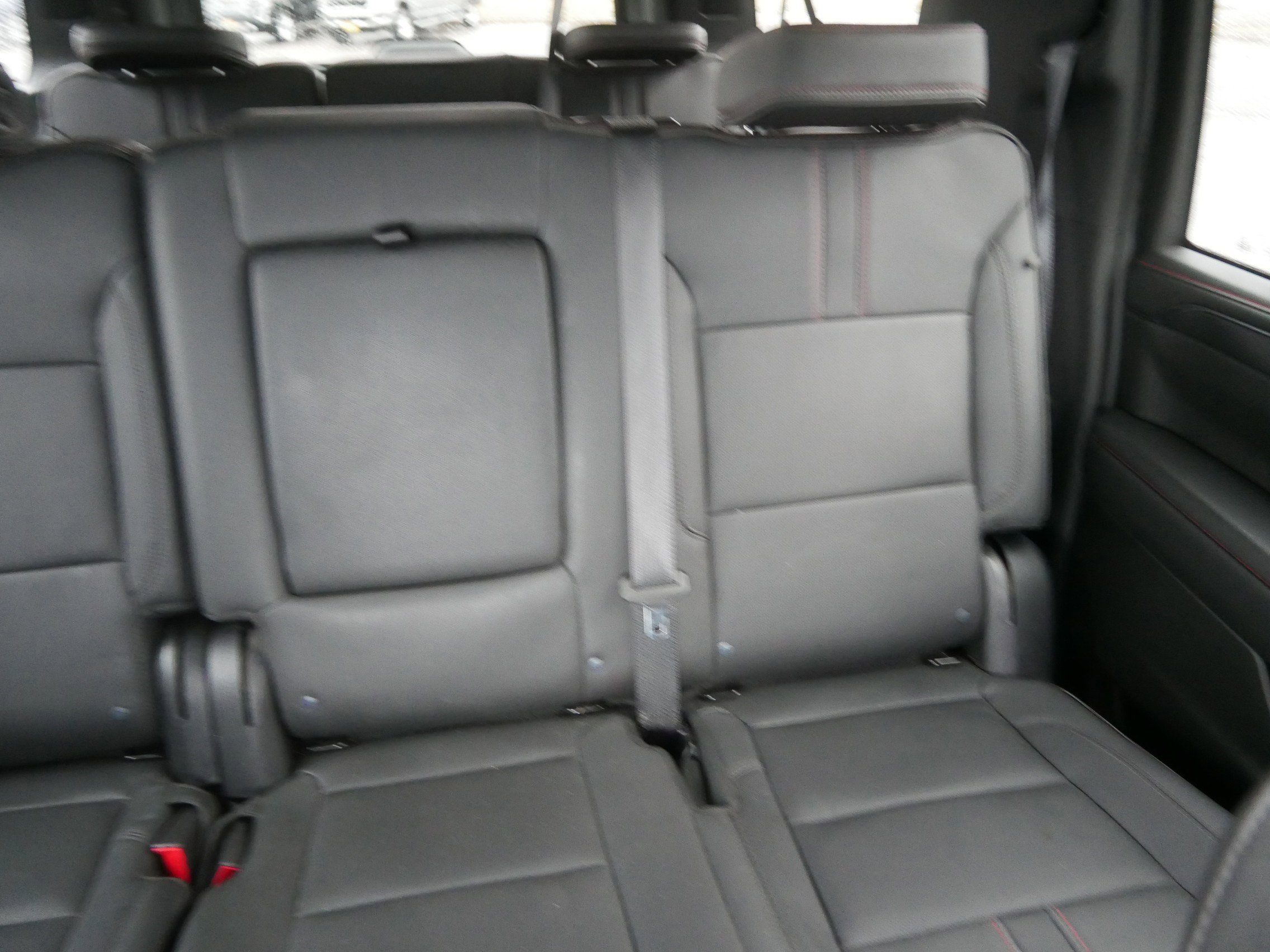 Used 2023 Chevrolet Suburban RST w/ Sport Performance Package image 14