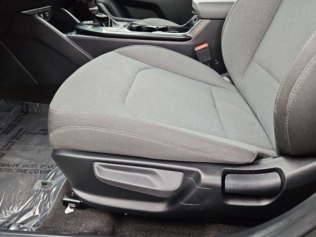 Used 2025 Kia K4 LXS image 22