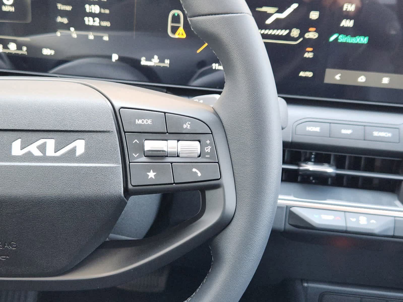 Certified 2025 Kia K4 EX FWD image 20