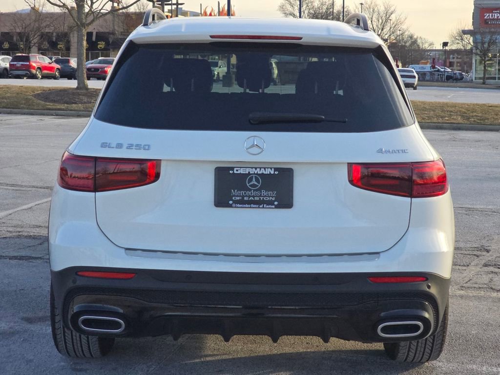 New 2026 Mercedes-Benz GLB 250 4MATIC image 15