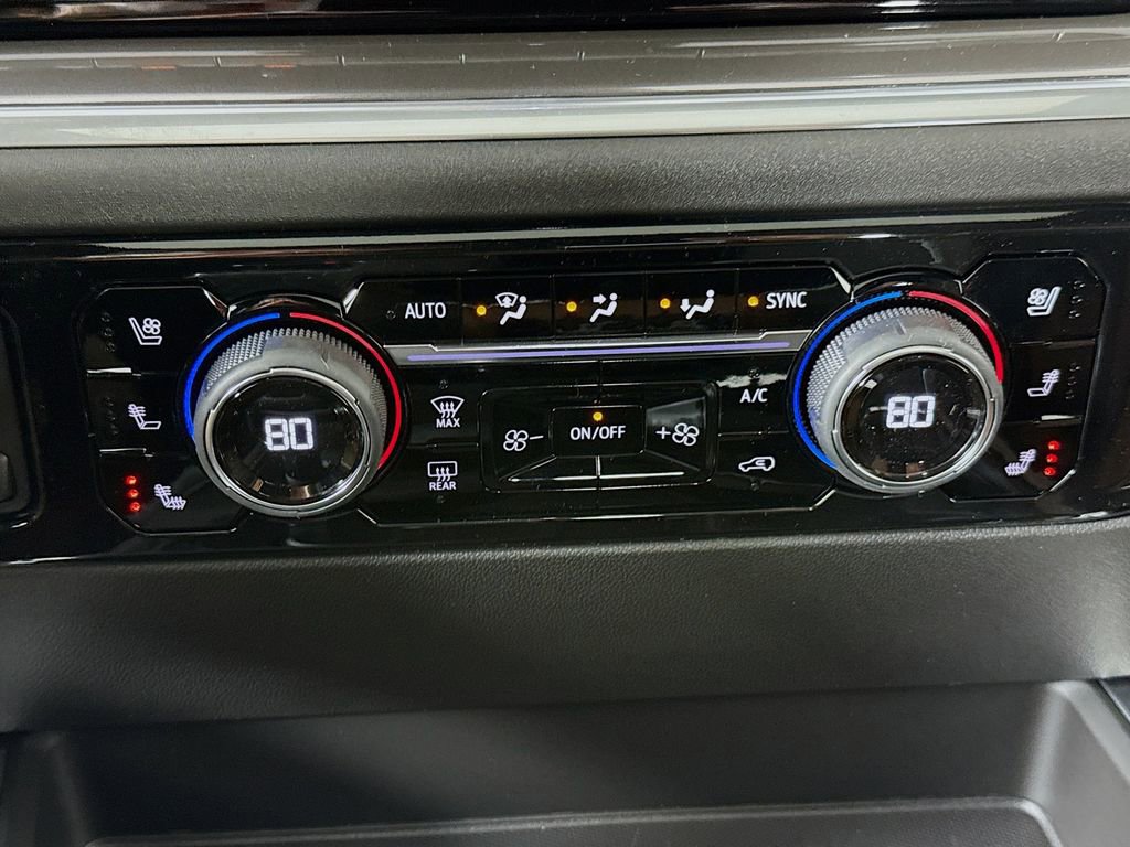 New 2026 Chevrolet Silverado 1500 High Country w/ High Country Premium Package image 16