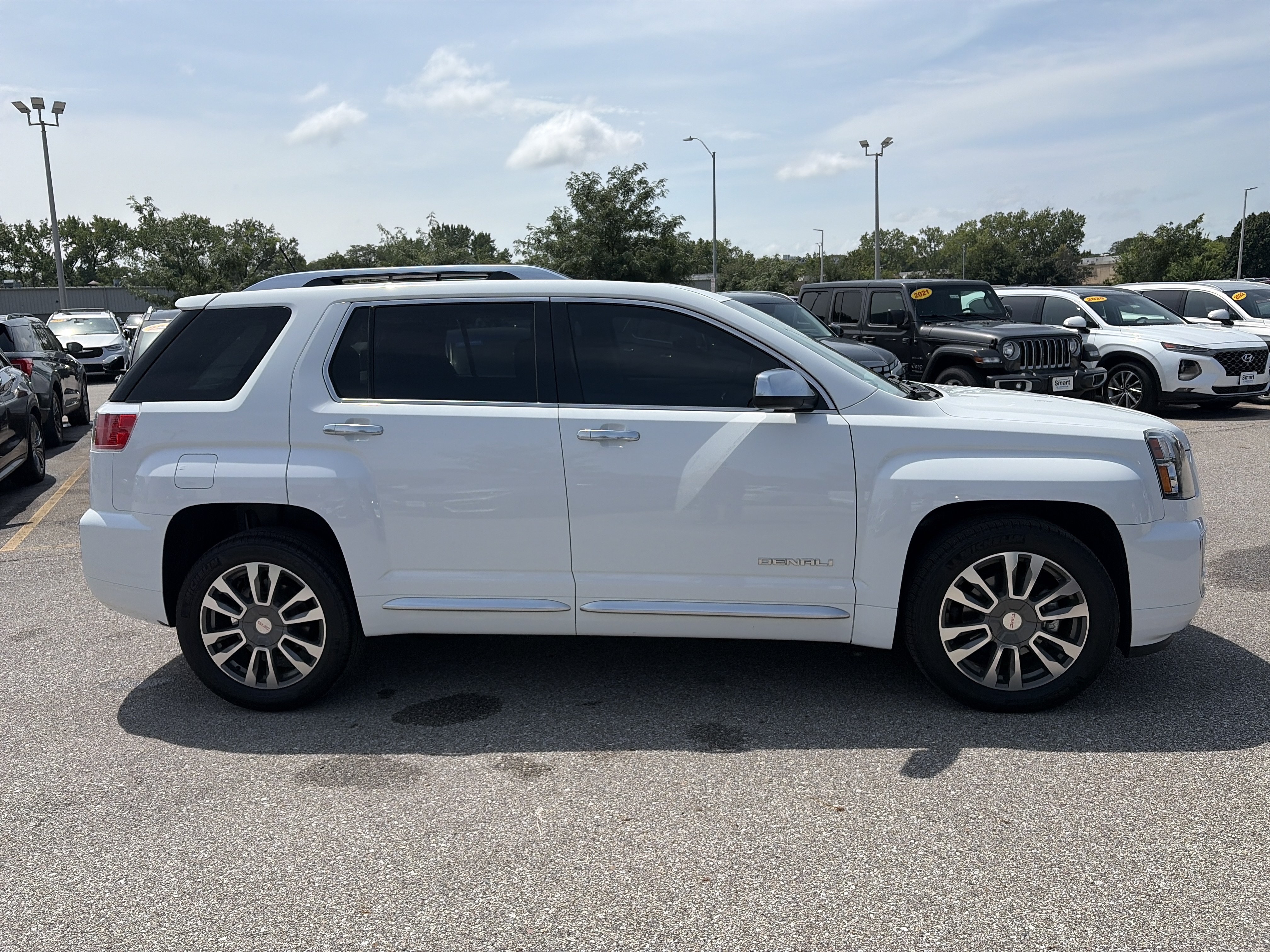 Used 2016 GMC Terrain Denali AWD/4WD image 4