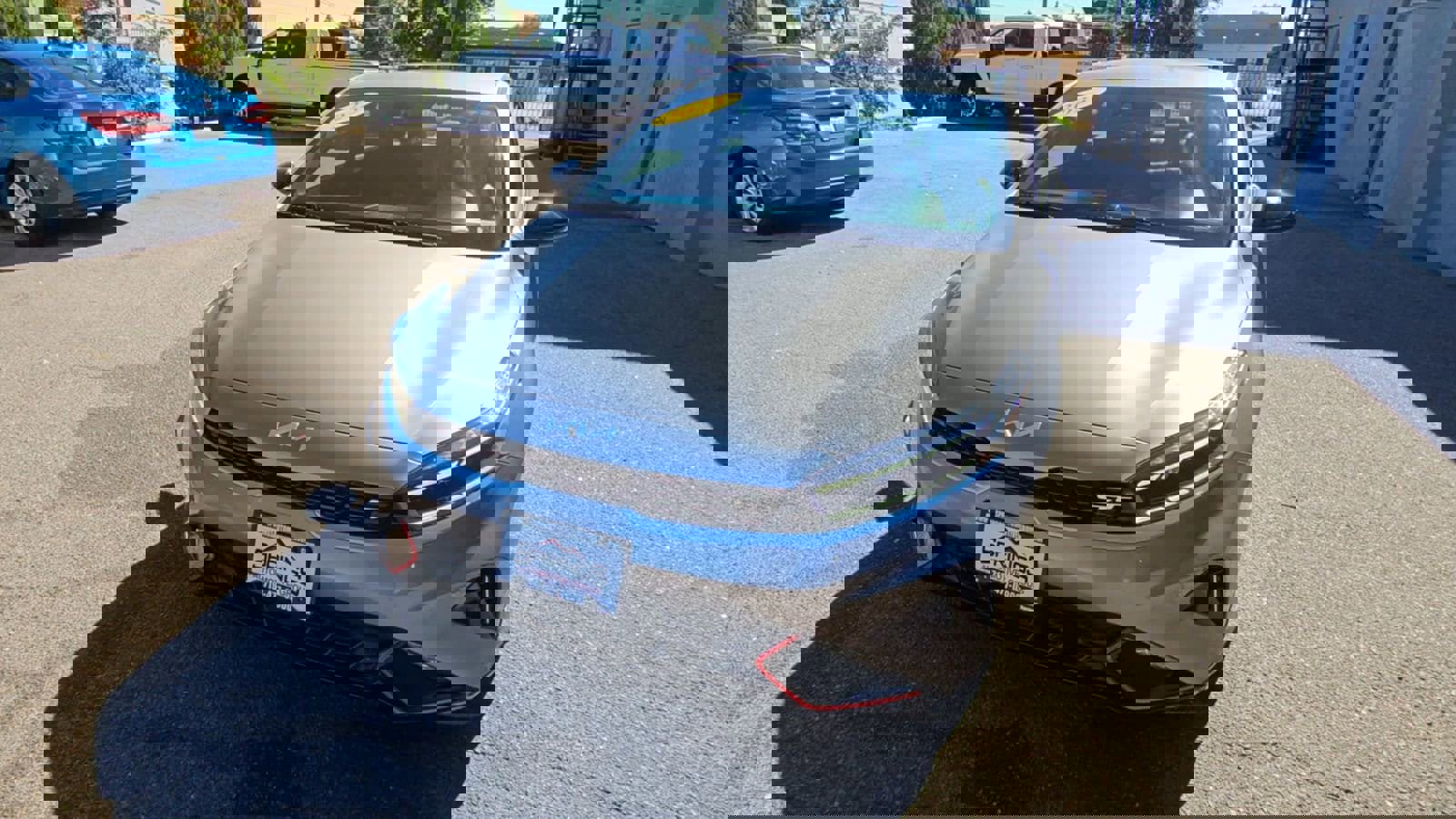 Used 2023 Kia Forte GT image 3