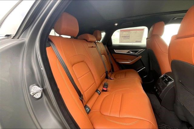 New 2026 Jaguar F-PACE R-Dynamic S image 11