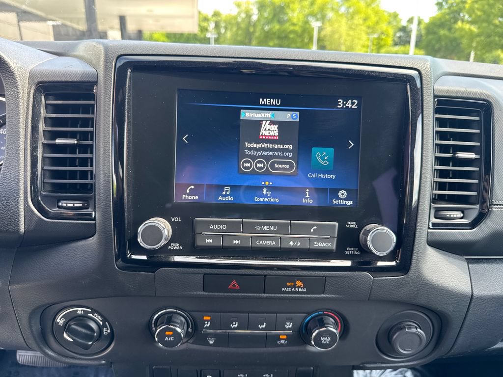 Used 2023 Nissan Frontier SV w/ Midnight Edition Package AWD/4WD image 29
