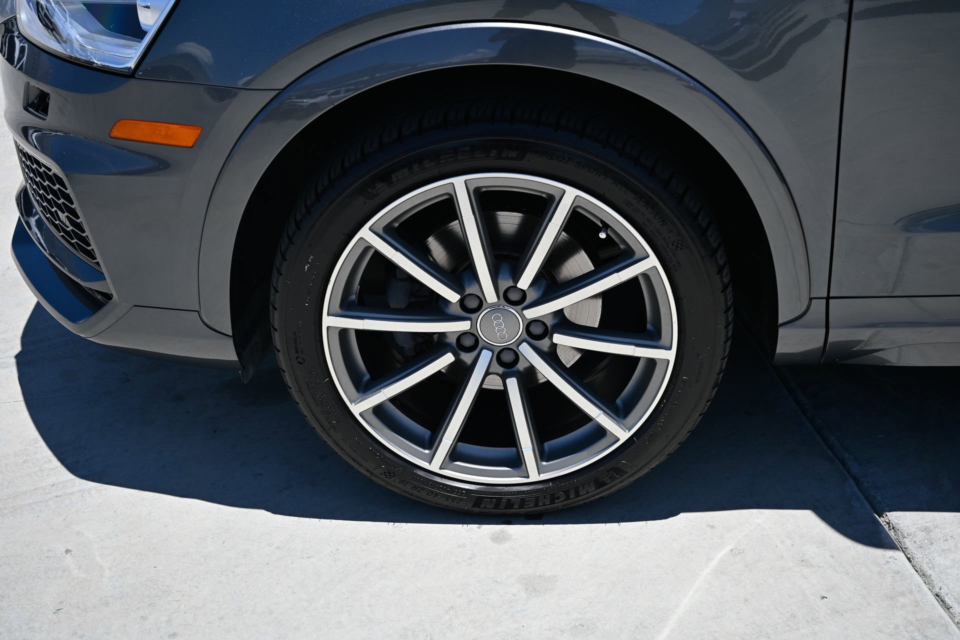 Used 2018 Audi Q3 2.0T Premium FWD image 35