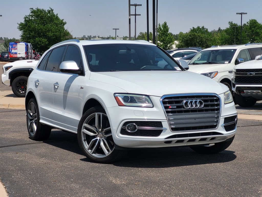 Used 2016 Audi SQ5 Premium Plus w/ Technology Package AWD/4WD image 2