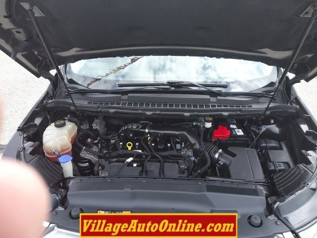 Used 2017 Ford Edge SEL w/ Equipment Group 201A AWD/4WD image 42