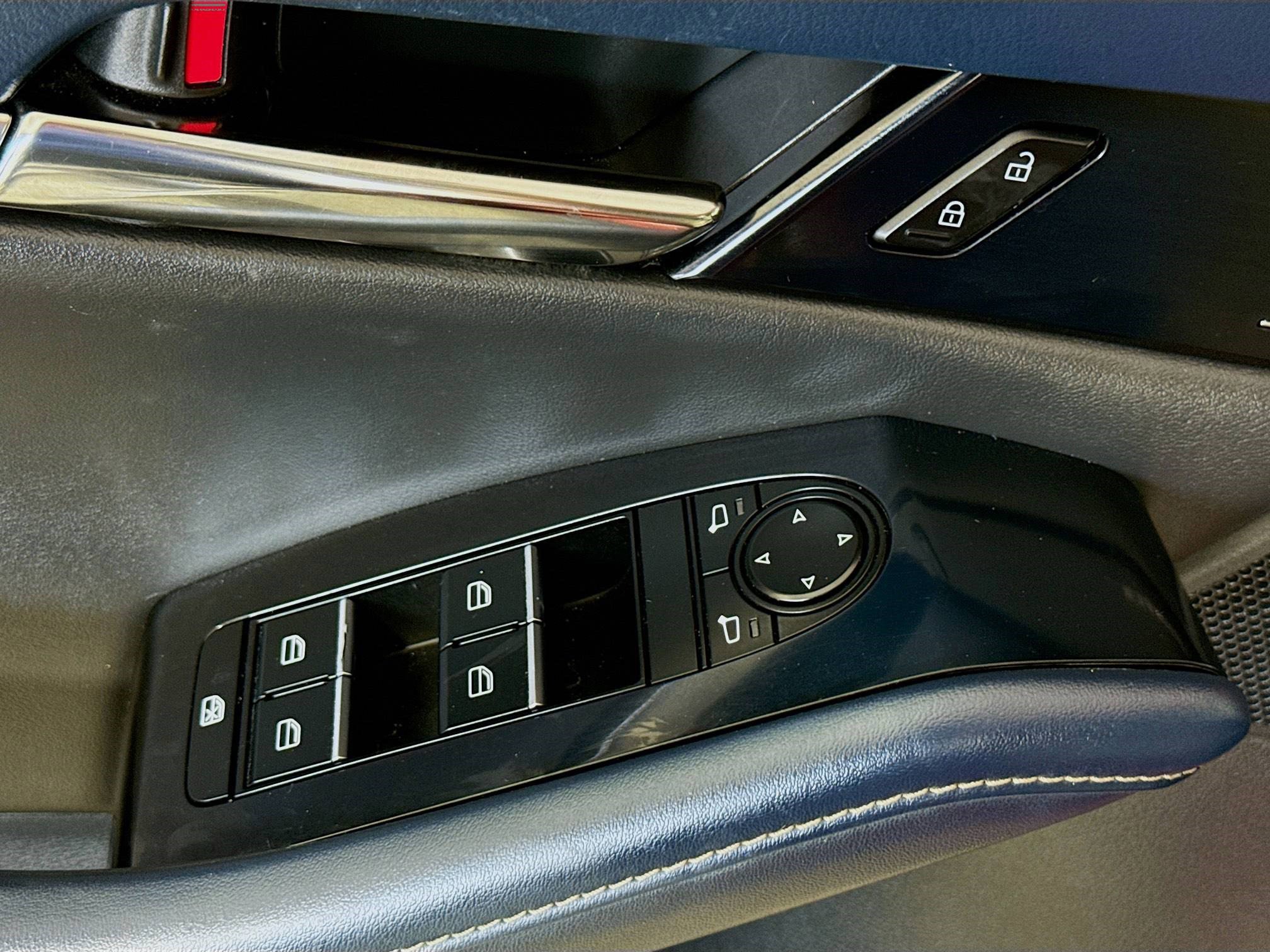 Used 2020 MAZDA CX-30 FWD w/ Preferred Package image 22