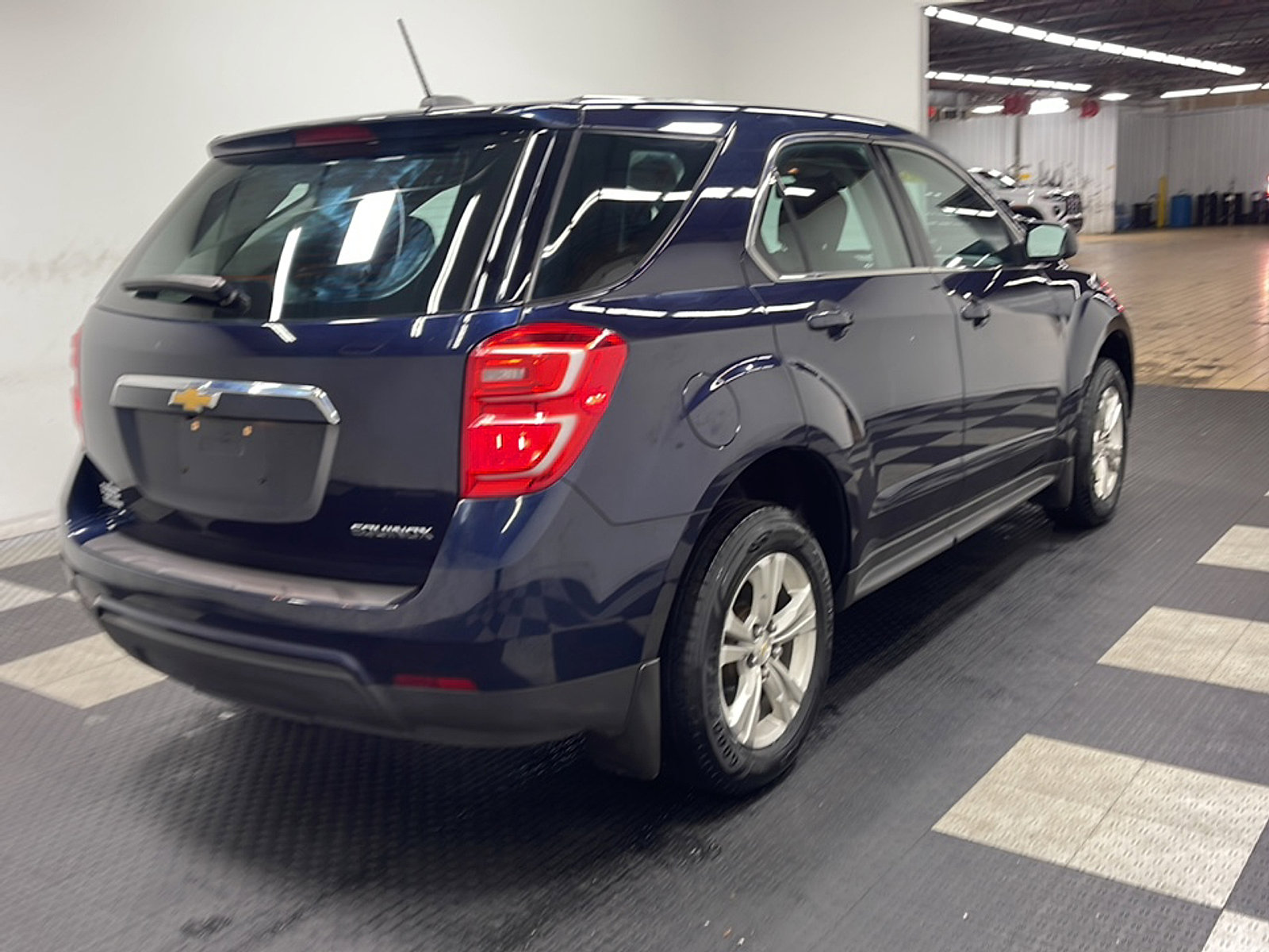 Used 2016 Chevrolet Equinox LS FWD image 18