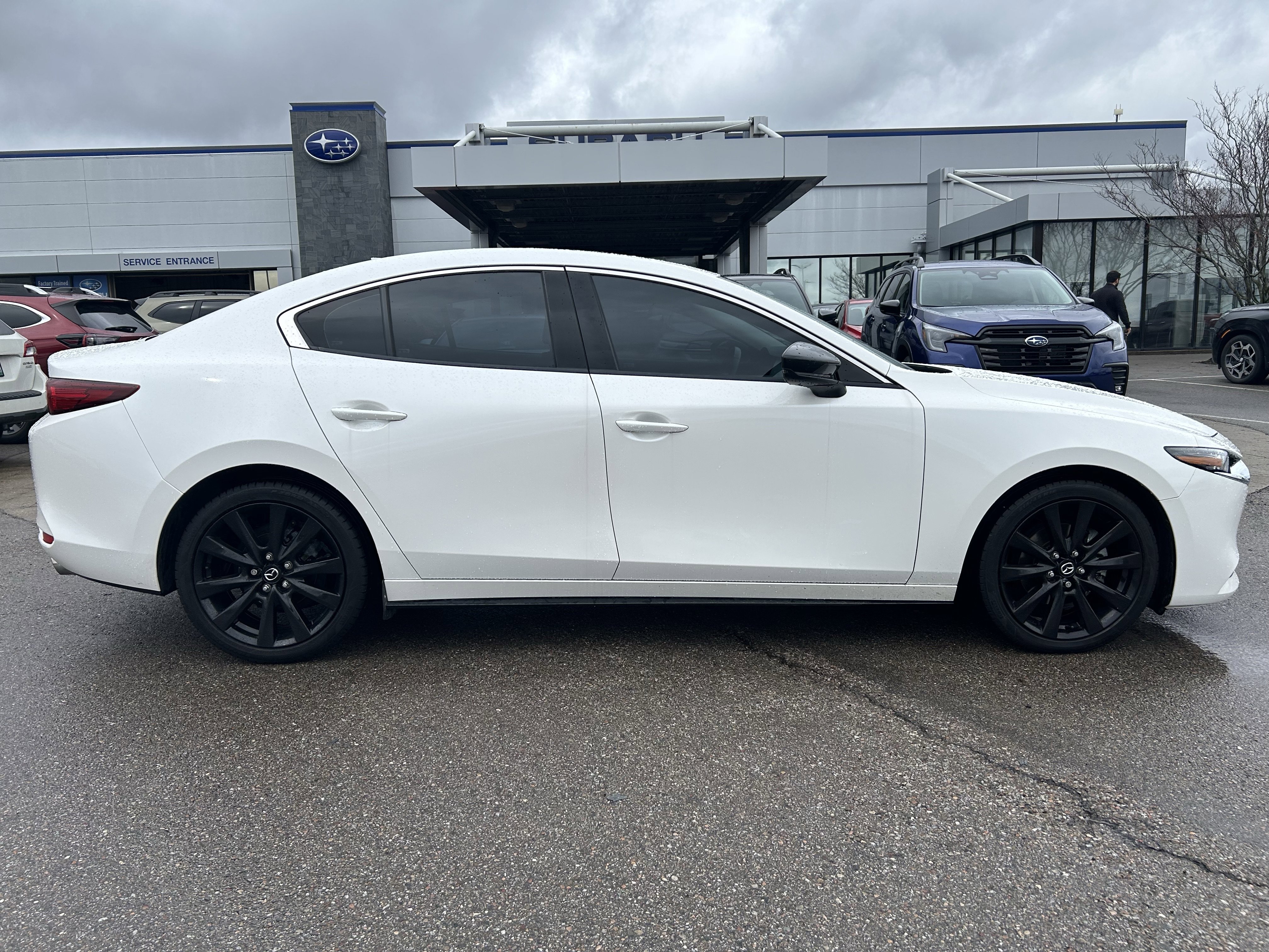 Used 2022 MAZDA MAZDA3 s image 8